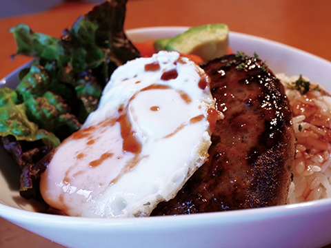 ロコモコ丼 800円